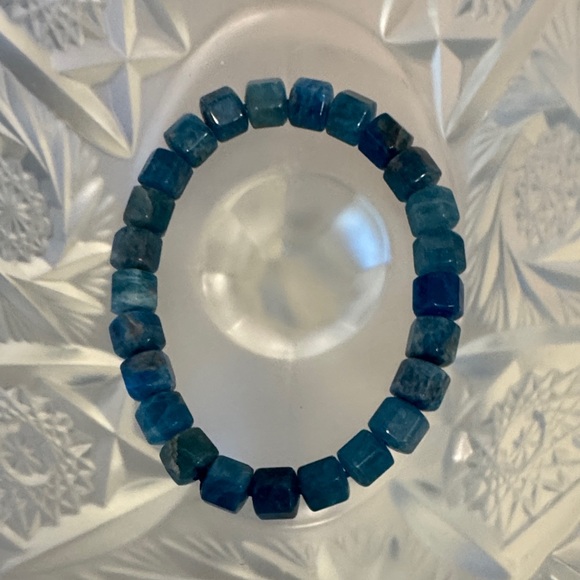 Jewelry - Blue Apatite Stretch Bracelet